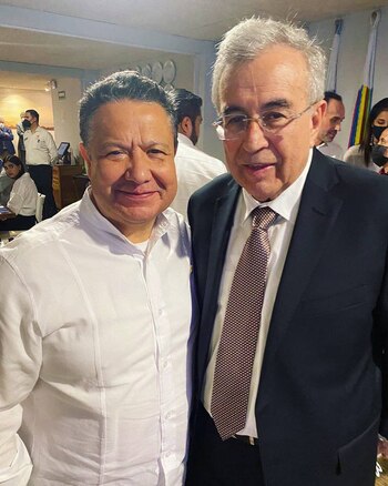 "Quiero felicitar a mi amigo