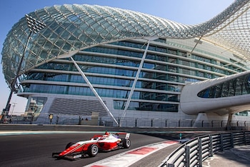 En Abu Dhabi sobre el Fórmula 3 (Crédito: IG @rafaccamara88)