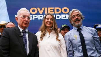 Álvaro Uribe defendió alianza entre