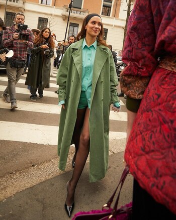 La chaqueta 'trench' que María