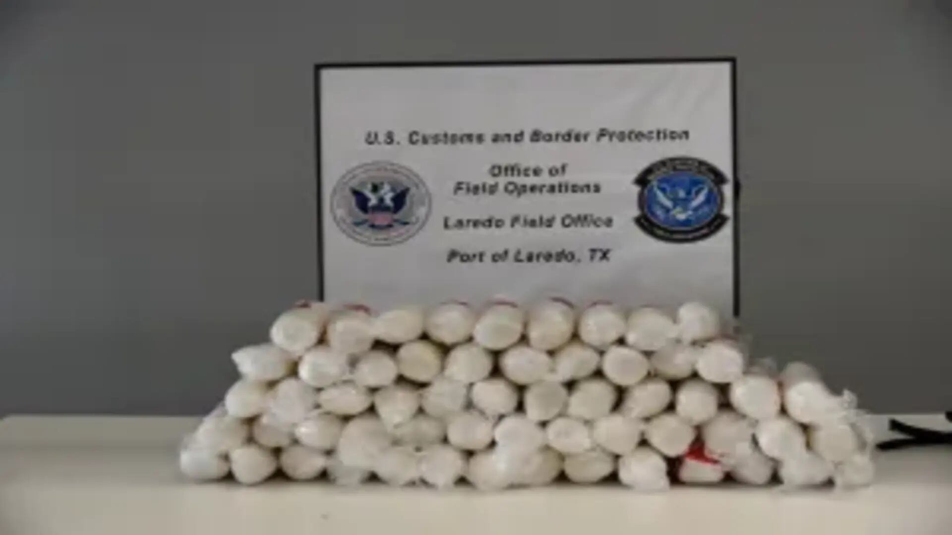 Los paquetes con droga asegurados (CBP)