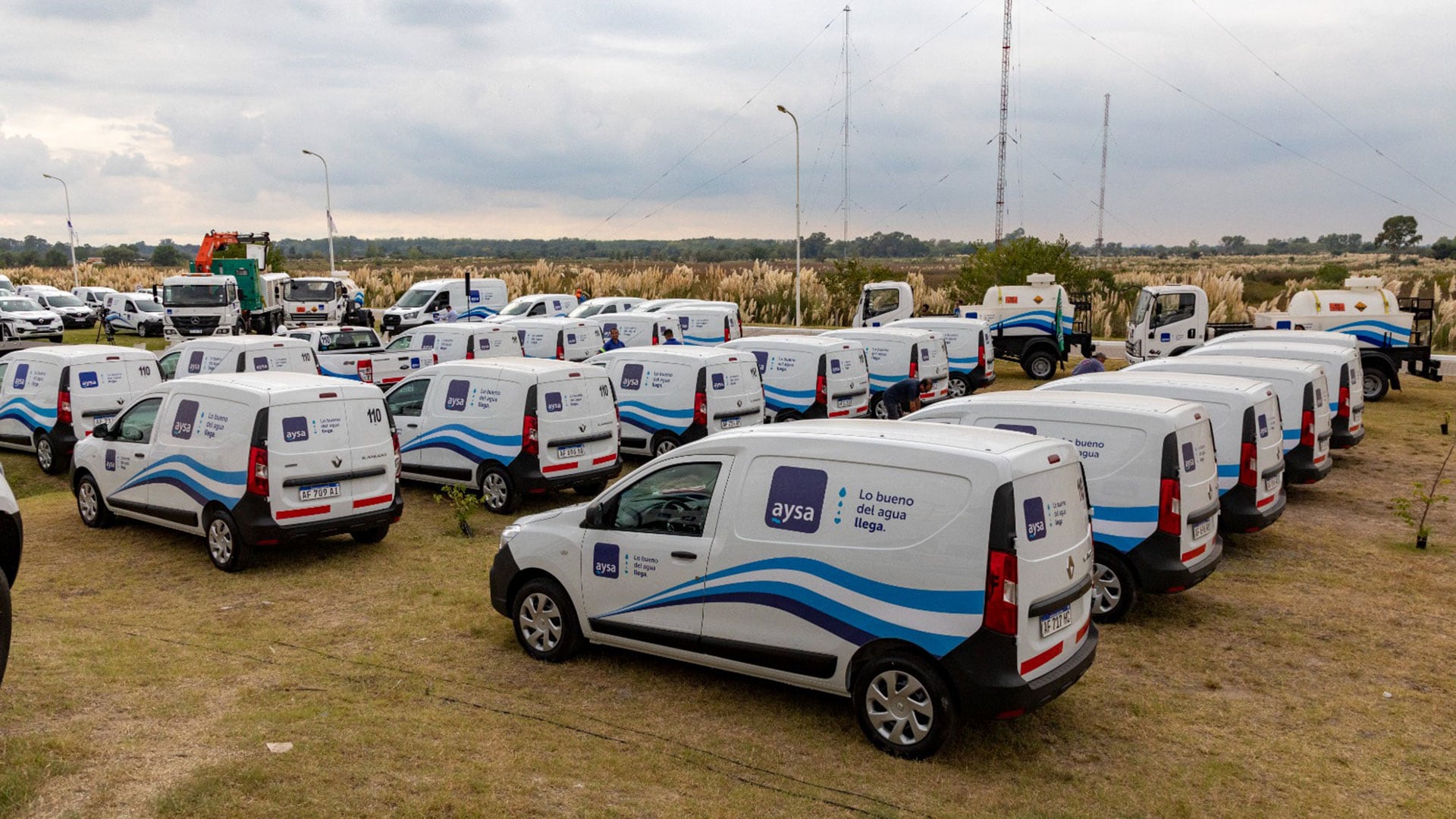 El pliego exige a los oferentes un patrimonio neto mínimo de USD 300 millones y experiencia previa en la operación de servicios de agua potable y saneamiento