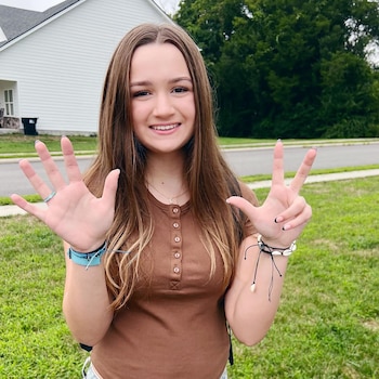 En 2017, Chloe visitó Brasil