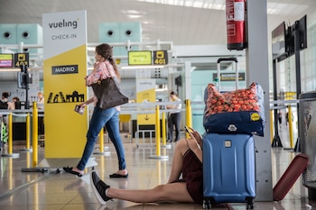Todos los días el aeropuerto de Barcelona lleva a cabo miles de operaciones (Gustavo Valiente - Europa Press)