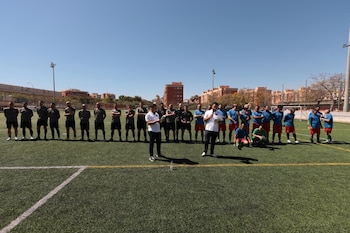 La Guardia Civil y el pueblo gitano se enfrentan en un partido de fútbol