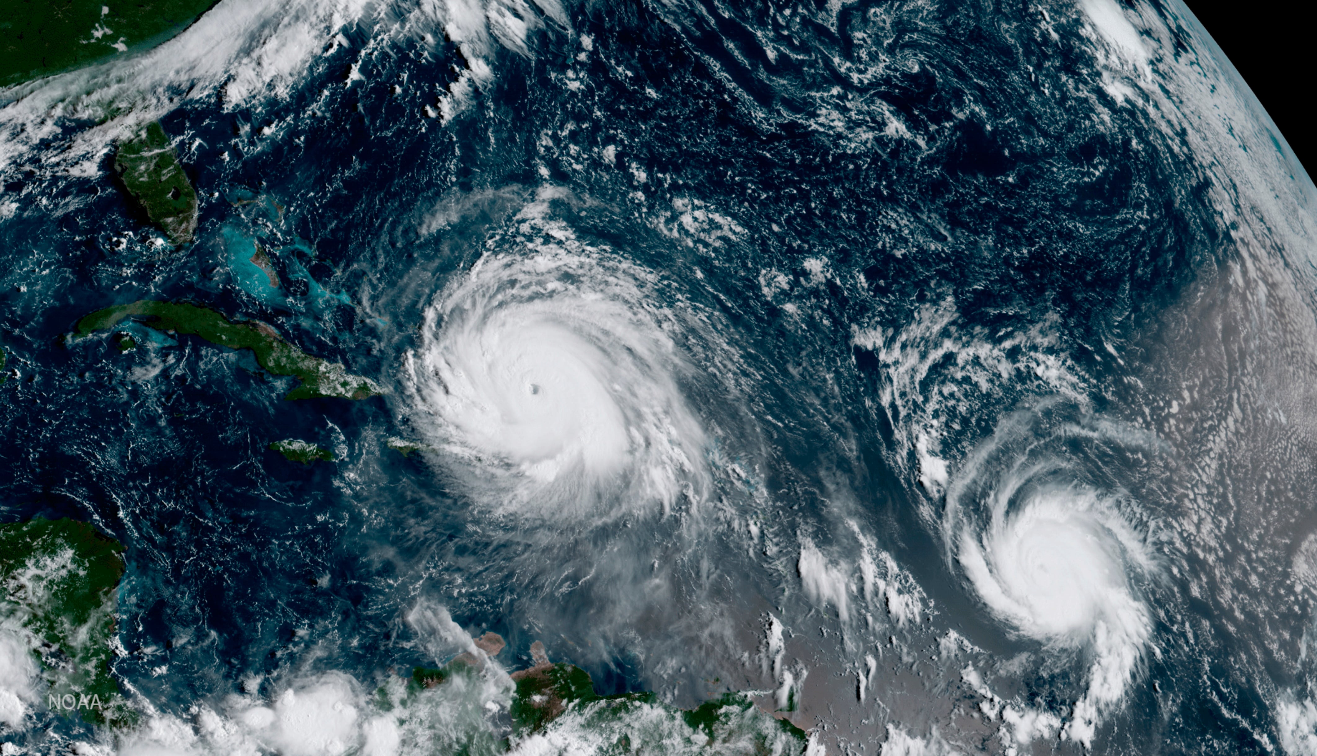 El inicio de la segunda mitad de la temporada 2025 de huracanes trae consigo la formación de Gabrielle y otras dos áreas bajo vigilancia meteorológica. (NOAA/AP)