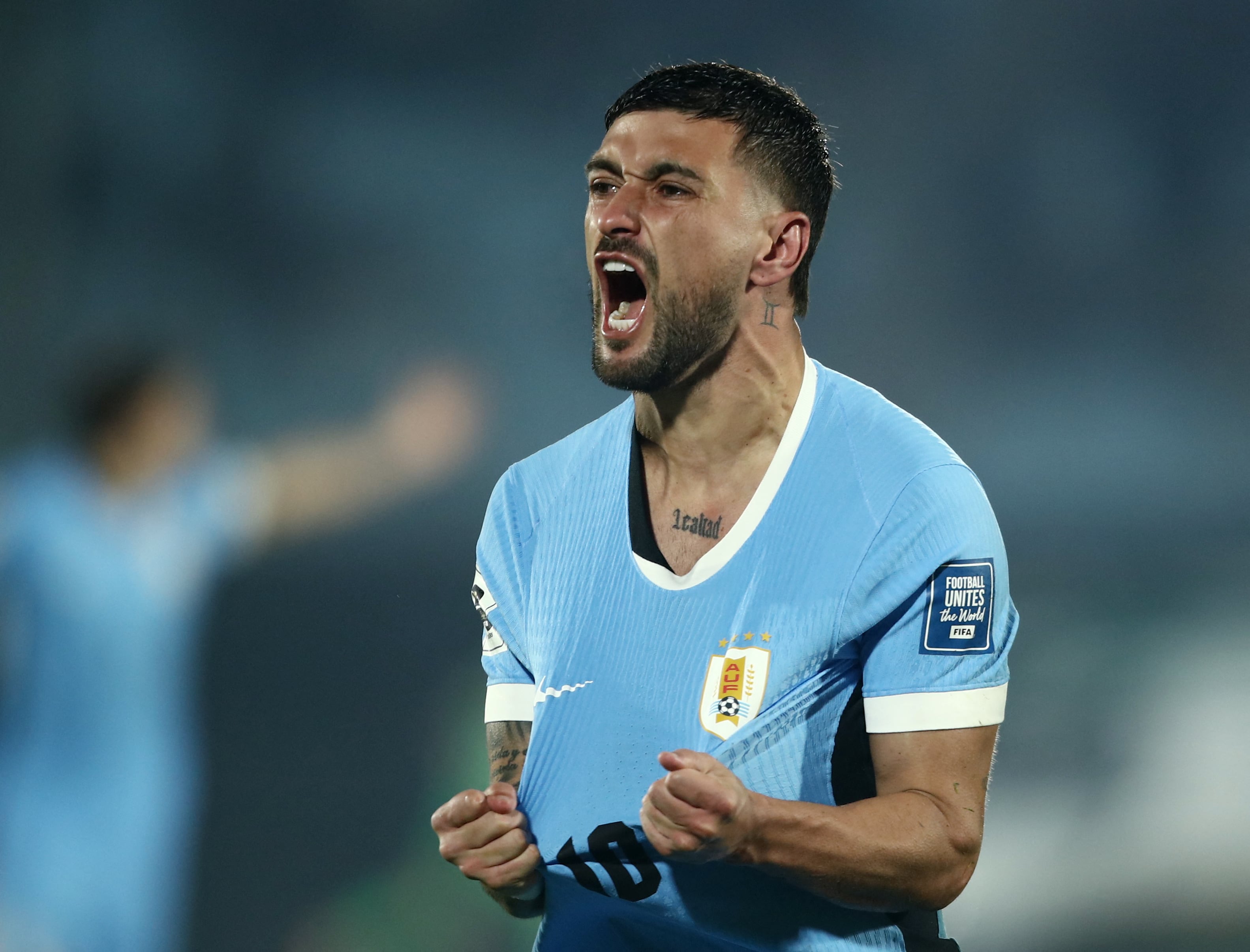 De Arrascaeta celebra un gol con la casaca de Uruguay ante Venezuela, por las Eliminatorias sudamericanas (REUTERS/Andres Cuenca)