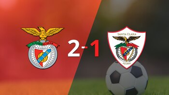 Darwin Núñez marca un doblete