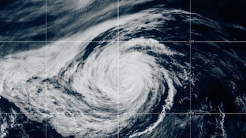 Tormenta tropical Trudy continuará fortaleciéndose en las costas de Oaxaca y Guerrero: prevén que evolucione a huracán categoría 4