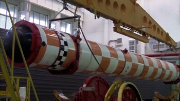 . Con aproximadamente 24 metros