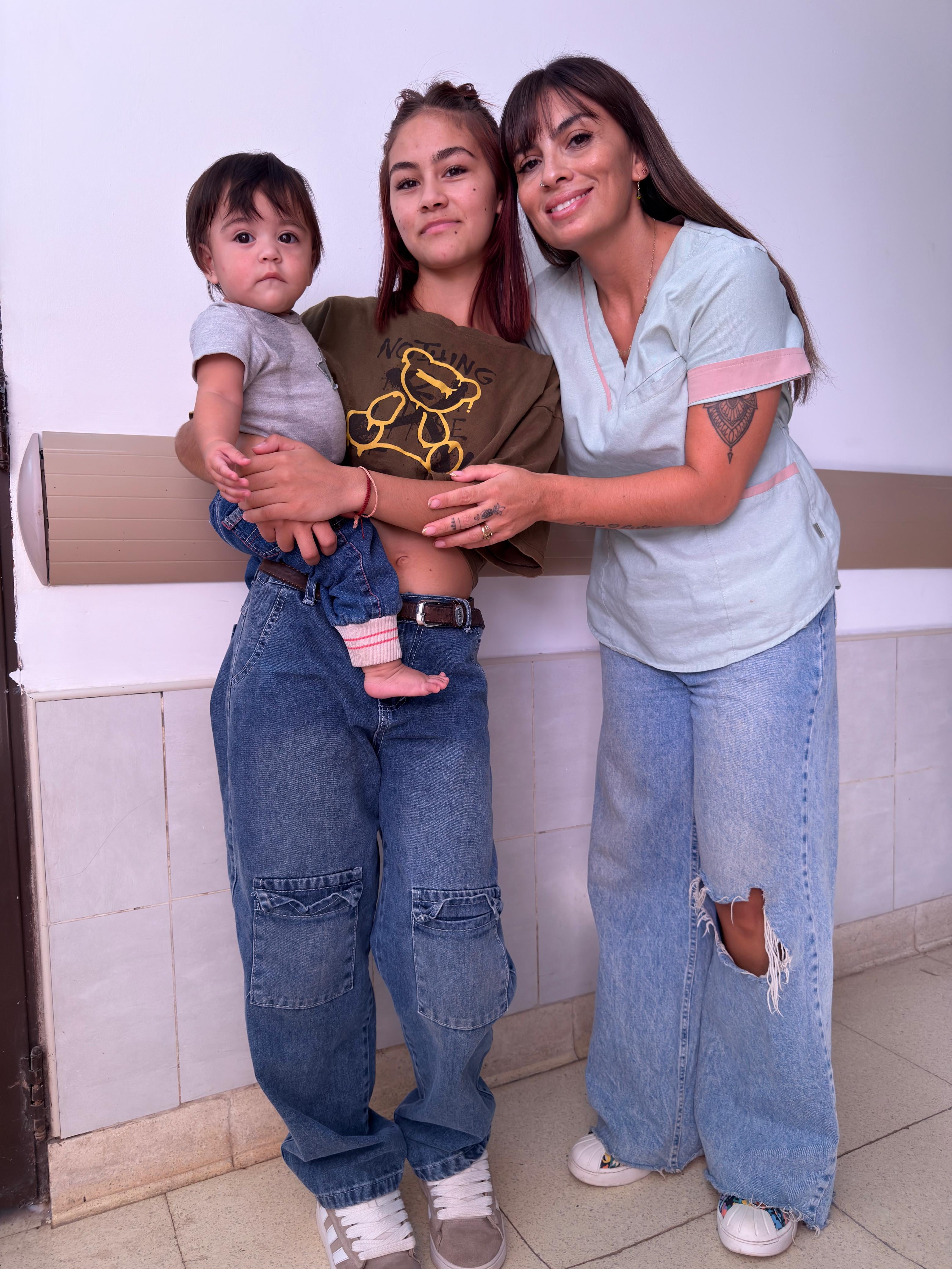 El reencuentro entre Luciana, Amely y Saira.