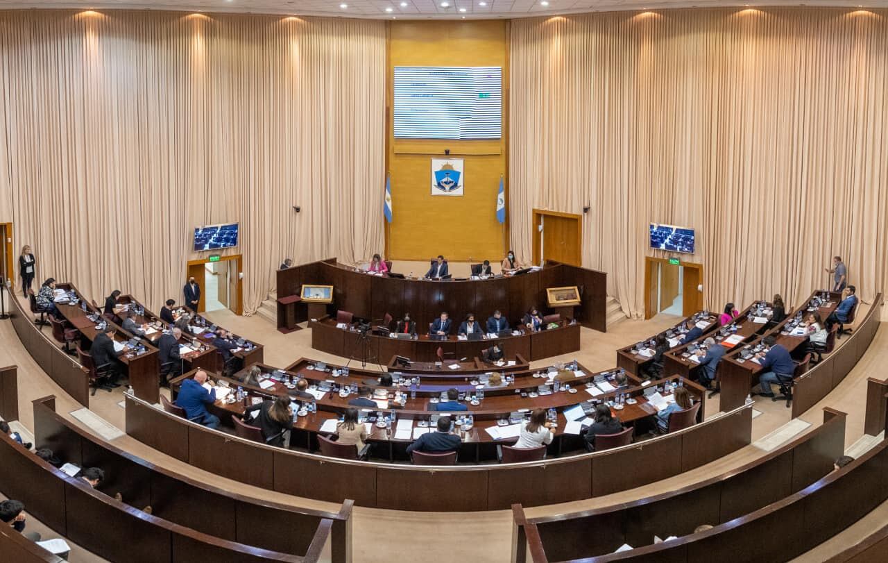 El recinto de la Legislatura de Neuquén (HLN).