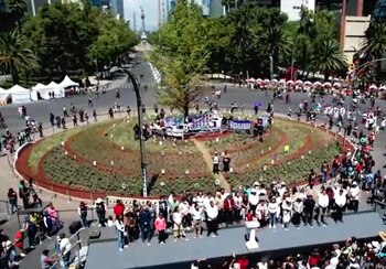 Ceremonia de bienvenida al ahuehuete