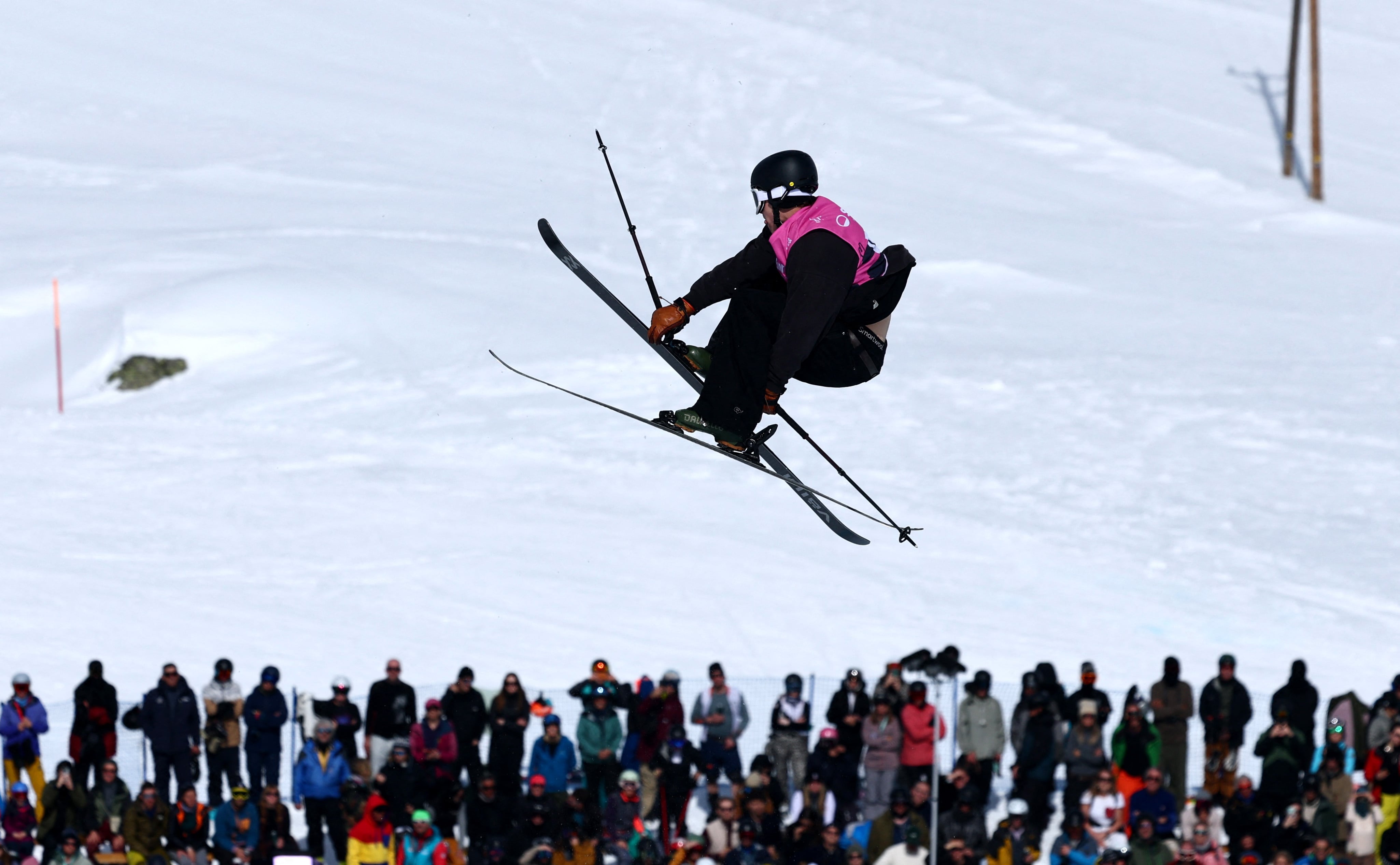Hunter Hess inició su camino hacia el alto rendimiento desde la infancia practicando slackline, experiencia clave para su equilibrio en el esquí freestyle (REUTERS)