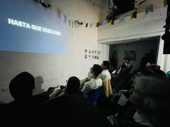 “Hasta que vuelvan”, una producción