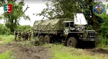 Equipos rusos abandonados en la