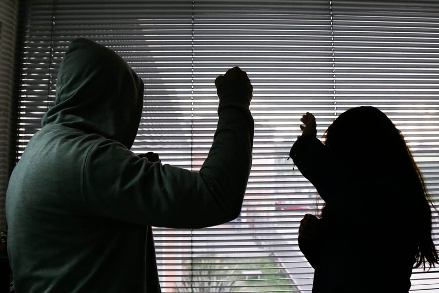 Cali reporta 67 asesinatos de mujeres y exigen esclarecer feminicidios