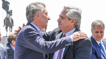 El abrazo entre Mauricio Macri