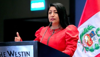 Denisse Miralles - MEF