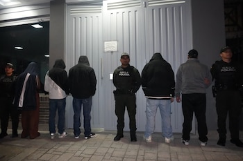 La Policía desmantela un call center criminal en una bodega de Fontibón - crédito MEBOG