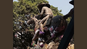 Familia de Zapata reaccionó a