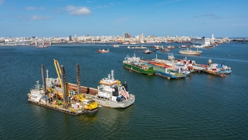 Uruguay tiene más de un puerto: la pregunta es si sabemos usarlos