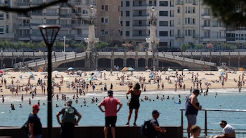La Aemet activa los avisos por calor en estas regiones: “Hablamos de temperaturas propias de lo más cálido del verano, de la canícula”