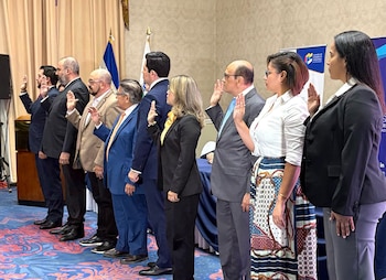La renovación del Consejo Directivo del Centro de Mediación y Arbitraje de Camarasal refuerza la seguridad jurídica y la agilidad en la resolución de disputas comerciales en El Salvador. (Foto cortesía Camarasal)