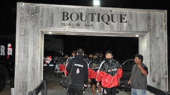 El plantel de Riestra se