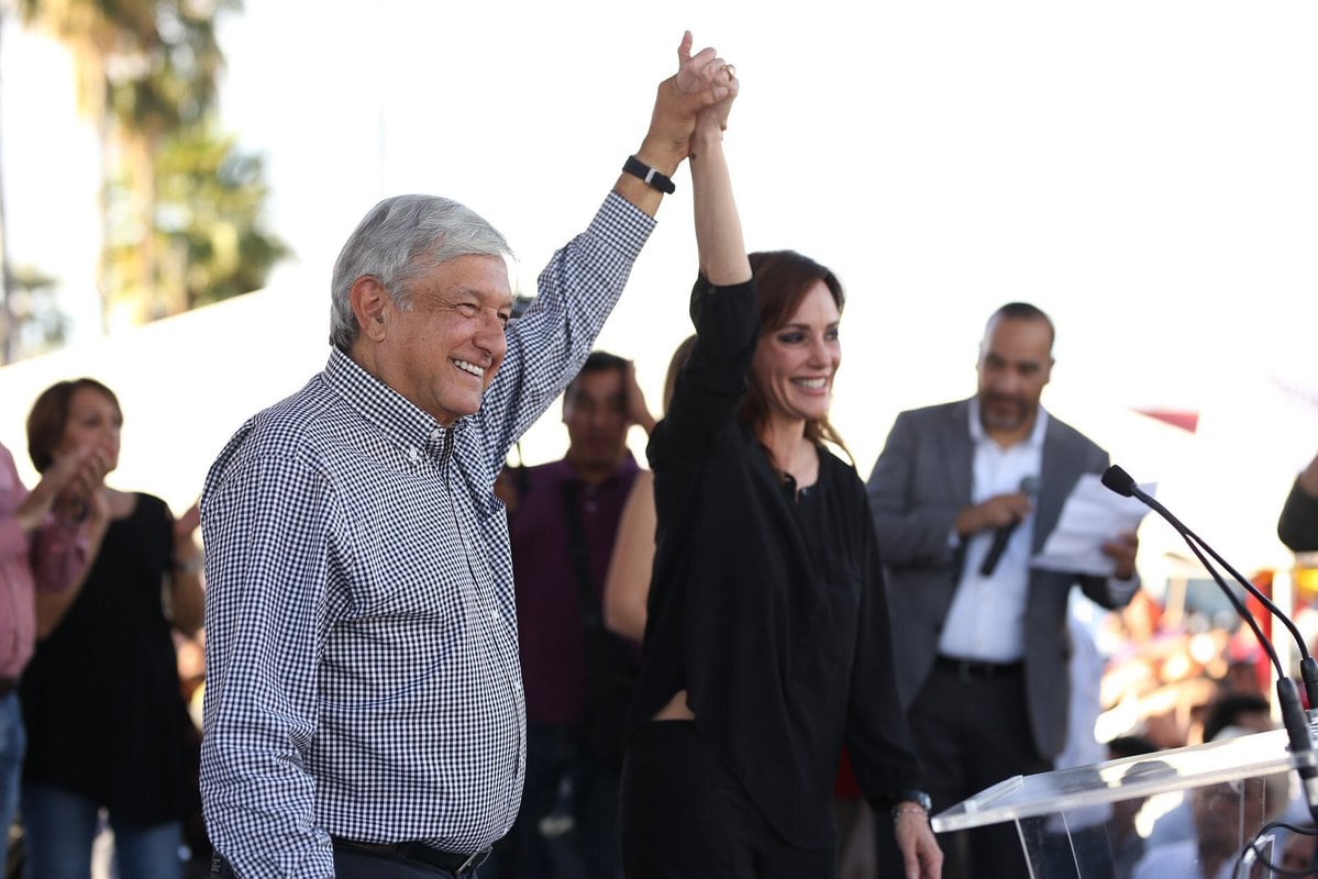 Téllez ingresó a la política tras una invitación directa de AMLO, quien le ofreció integrarse a un movimiento que prometía pluralidad.