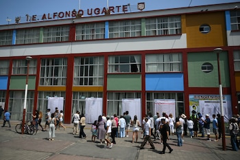 Elecciones 2026 Peru: Retrasos y demoras en la instalación de mesas de sufragio y quejas de los electores por no votar