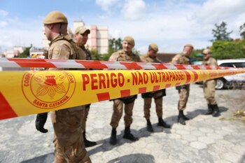 La Policía Militar permanece detrás