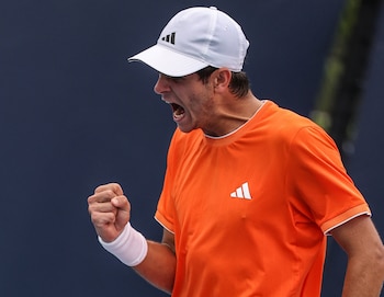 Imagen LM5Z6T2ML5B3HP7F43UBPFR4VU