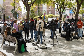 Dani Alves llegó dos horas