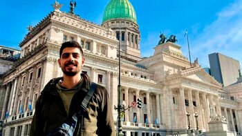 De refugiado a influencer: el “sirio cordobés” que escapó de la guerra y derriba mitos en las redes