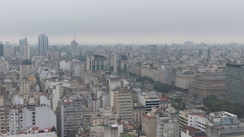 Cómo seguirá el tiempo en el AMBA: lluvias el sábado y fuerte baja de temperatura para el domingo
