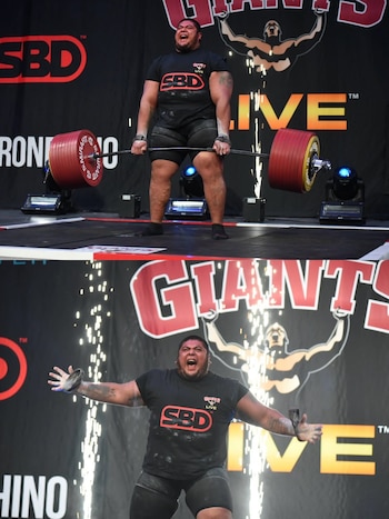 Raúl “Tayzon” Flores mantuvo una rutina de hasta 7 horas de entrenamiento al día para competir en peso muerto, disciplina en la que levantó 511 kilogramos (Instagram | Raul Flores)