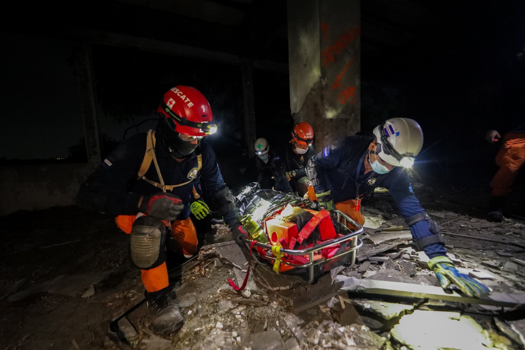 La Cruz Roja Salvadoreña enviará diez elementos a Venezuela tras los terremotos que dejaron 164 muertos y 971 heridos. (Foto: Protección Civil)