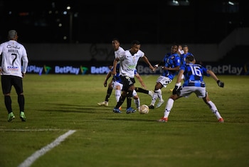 Once Caldas se quedó con la victoria ante el Boyacá Chicó en la primera fecha de la Liga Betplay II - crédito Colprensa