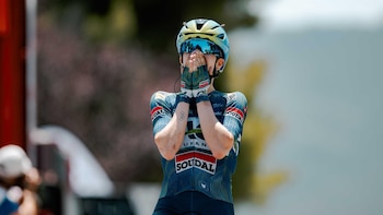 Mireia Benito ficha por el Movistar Team hasta 2029