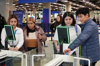 Se reforzará el control migratorio por la visita del papa León XIV, con medidas para agilizar la atención en el Aeropuerto Internacional Jorge Chávez ante una mayor afluencia de pasajeros.