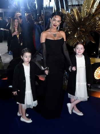Martín Fierro 2024 - MF 2024 - alfombra azul