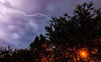 Familiares y comunidad esperan el