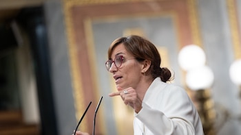Mónica García suspende su agenda de esta mañana tras anunciar Sánchez su comparecencia institucional