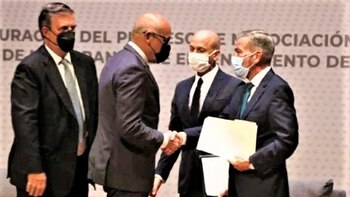 El Gobierno y la Oposición