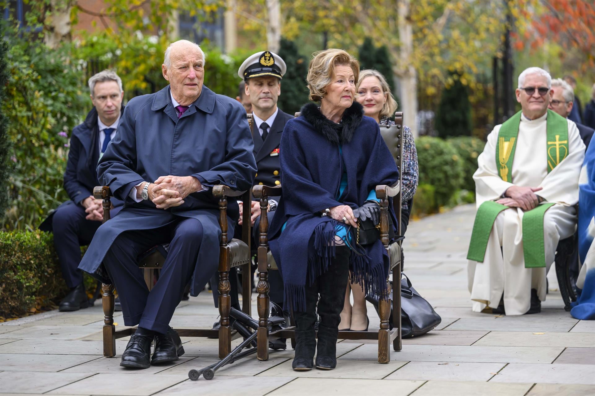 El rey de Noruega expresa solidaridad a los afectados por el caso del hijo mayor de la princesa Mette-Marit