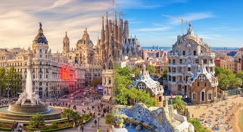 Imagen compuesta de Madrid y Barcelona. Se ve la Plaza de Cibeles, la Sagrada Familia, el Park Güell y una playa.