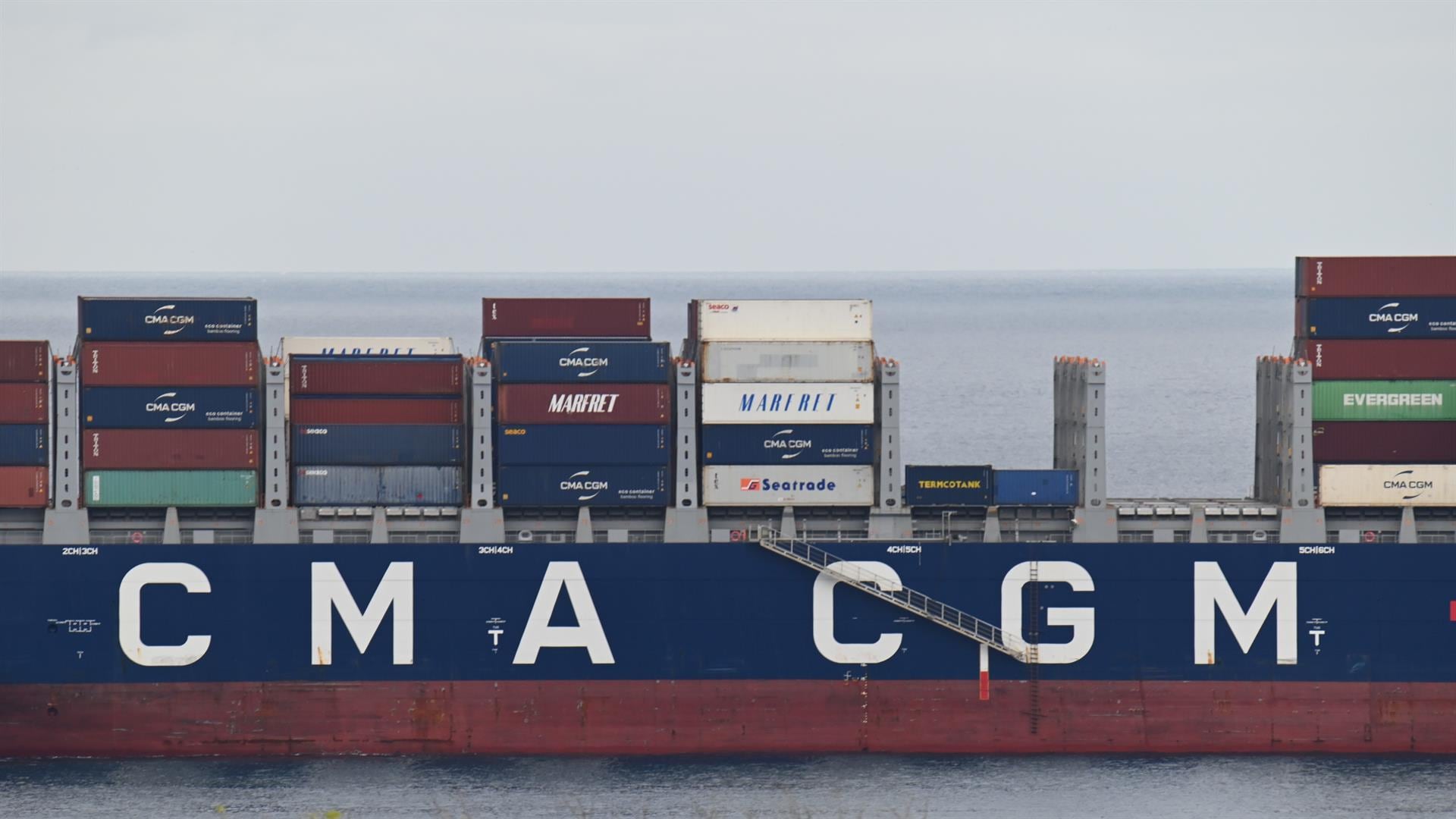 Heridos varios tripulantes de un buque de la francesa CMA CGM tras un ataque en el estrecho de Ormuz