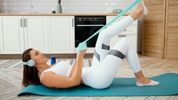 Cinco ejercicios para fortalecer los cuádriceps y fáciles de hacer en casa