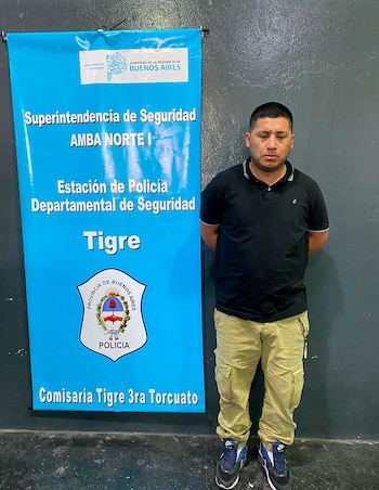 Delincuentes robaron una logística de Tigre